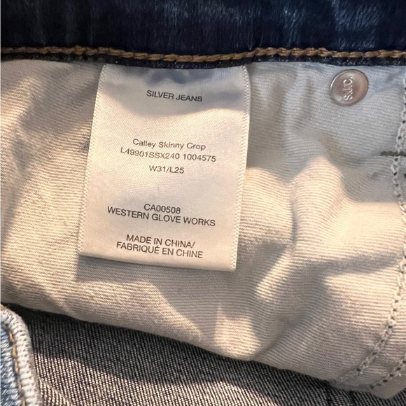 Silver Jeans Calley Crop Jeans - Picture 9 of 10